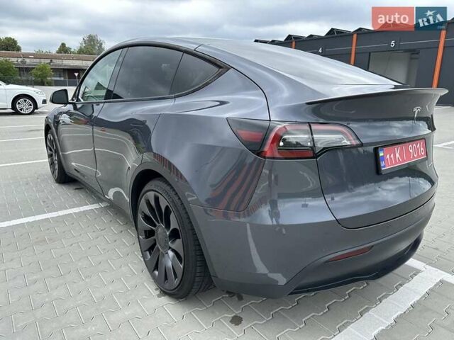Сірий Тесла Model Y, об'ємом двигуна 0 л та пробігом 47 тис. км за 29999 $, фото 5 на Automoto.ua