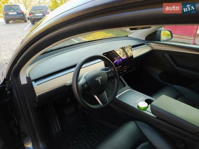 Тесла Model Y 2022 у Києві на Automoto.ua Сірий Тесла Model Y, об'ємом двигуна 0 л та пробігом 95 тис. км за 22700 $, фото 9 на Automoto.ua