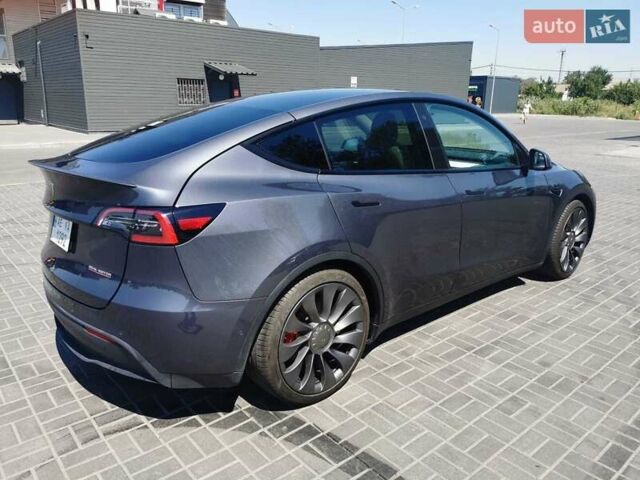 Серый Тесла Model Y, объемом двигателя 0 л и пробегом 3 тыс. км за 45500 $, фото 11 на Automoto.ua