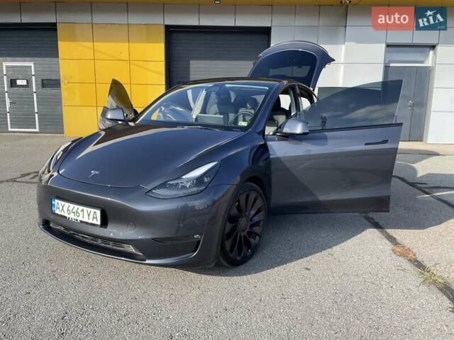 Тесла Model Y 2022 в Харькове на Automoto.ua Серый Тесла Model Y, объемом двигателя 0 л и пробегом 45 тыс. км за 28300 $, фото 22 на Automoto.ua