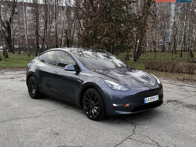 Серый Тесла Model Y, объемом двигателя 0 л и пробегом 82 тыс. км за 26500 $, фото 5 на Automoto.ua