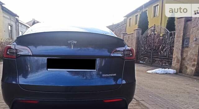 Серый Тесла Model Y, объемом двигателя 0 л и пробегом 35 тыс. км за 29950 $, фото 31 на Automoto.ua