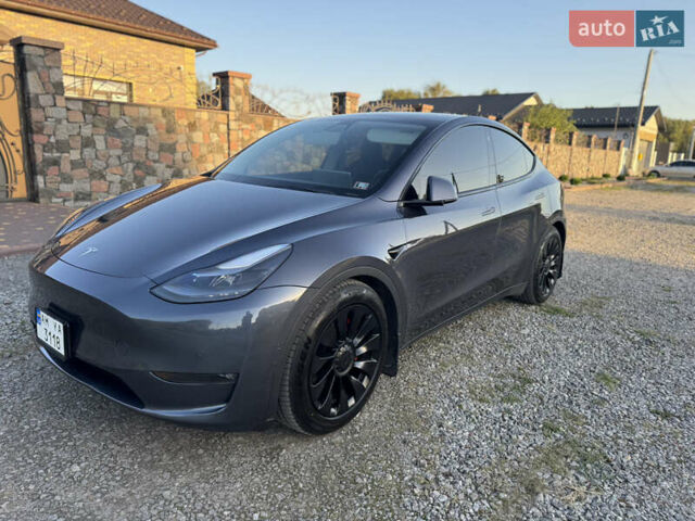 Серый Тесла Model Y, объемом двигателя 0 л и пробегом 112 тыс. км за 27700 $, фото 26 на Automoto.ua