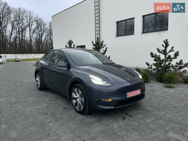 Сірий Тесла Model Y, об'ємом двигуна 0 л та пробігом 65 тис. км за 25500 $, фото 56 на Automoto.ua