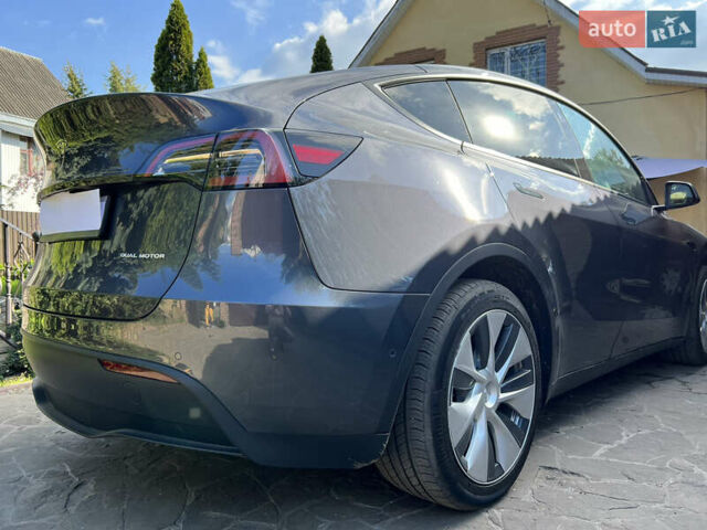 Сірий Тесла Model Y, об'ємом двигуна 0 л та пробігом 45 тис. км за 38999 $, фото 4 на Automoto.ua