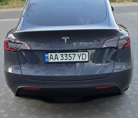 Серый Тесла Model Y, объемом двигателя 0 л и пробегом 77 тыс. км за 25499 $, фото 15 на Automoto.ua