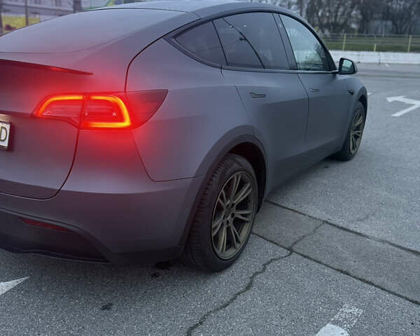 Сірий Тесла Model Y, об'ємом двигуна 0 л та пробігом 86 тис. км за 30000 $, фото 15 на Automoto.ua