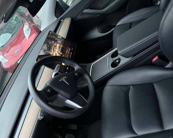 Сірий Тесла Model Y, об'ємом двигуна 0 л та пробігом 35 тис. км за 25900 $, фото 5 на Automoto.ua