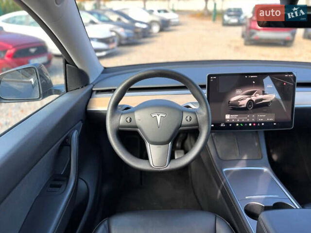 Серый Тесла Model Y, объемом двигателя 0 л и пробегом 85 тыс. км за 24500 $, фото 8 на Automoto.ua