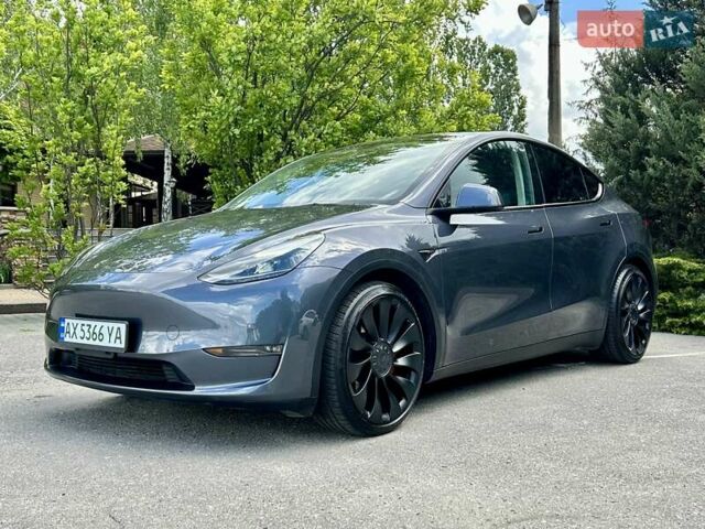 Серый Тесла Model Y, объемом двигателя 0 л и пробегом 56 тыс. км за 28500 $, фото 25 на Automoto.ua