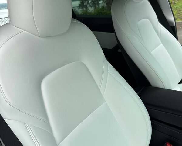 Сірий Тесла Model Y, об'ємом двигуна 0 л та пробігом 165 тис. км за 25000 $, фото 19 на Automoto.ua