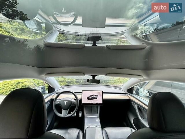 Серый Тесла Model Y, объемом двигателя 0 л и пробегом 56 тыс. км за 28500 $, фото 35 на Automoto.ua