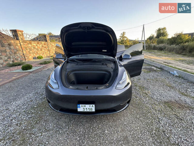 Серый Тесла Model Y, объемом двигателя 0 л и пробегом 112 тыс. км за 27700 $, фото 40 на Automoto.ua