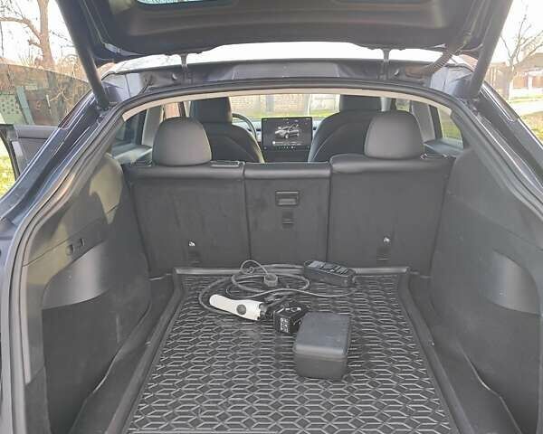 Серый Тесла Model Y, объемом двигателя 0 л и пробегом 160 тыс. км за 24500 $, фото 15 на Automoto.ua