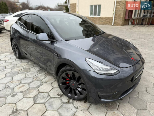 Серый Тесла Model Y, объемом двигателя 0 л и пробегом 53 тыс. км за 28000 $, фото 12 на Automoto.ua