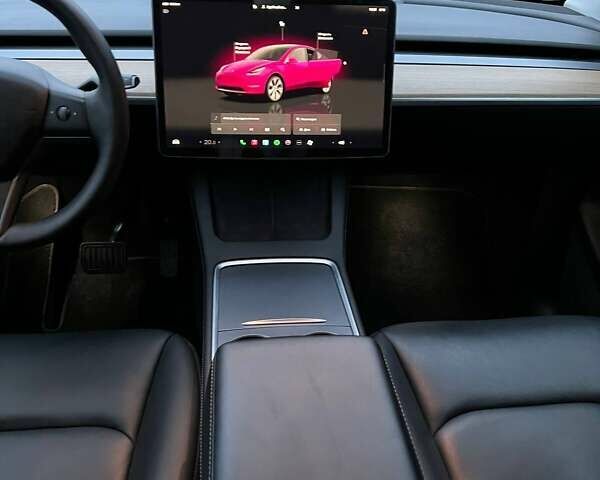 Серый Тесла Model Y, объемом двигателя 0 л и пробегом 84 тыс. км за 24400 $, фото 21 на Automoto.ua