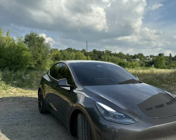 Серый Тесла Model Y, объемом двигателя 0 л и пробегом 41 тыс. км за 30000 $, фото 7 на Automoto.ua