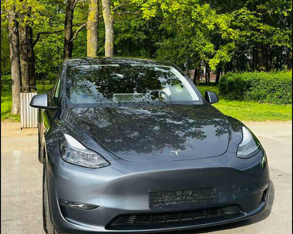 Серый Тесла Model Y, объемом двигателя 0 л и пробегом 54 тыс. км за 31500 $, фото 9 на Automoto.ua