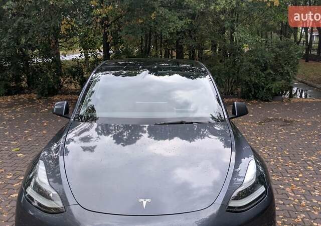 Серый Тесла Model Y, объемом двигателя 0 л и пробегом 115 тыс. км за 26500 $, фото 8 на Automoto.ua