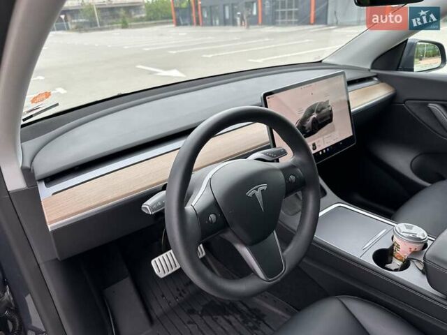 Сірий Тесла Model Y, об'ємом двигуна 0 л та пробігом 47 тис. км за 29999 $, фото 22 на Automoto.ua