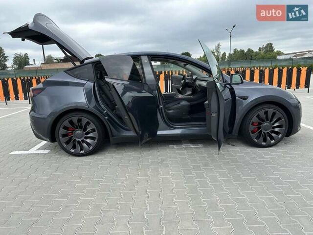 Сірий Тесла Model Y, об'ємом двигуна 0 л та пробігом 47 тис. км за 29999 $, фото 28 на Automoto.ua