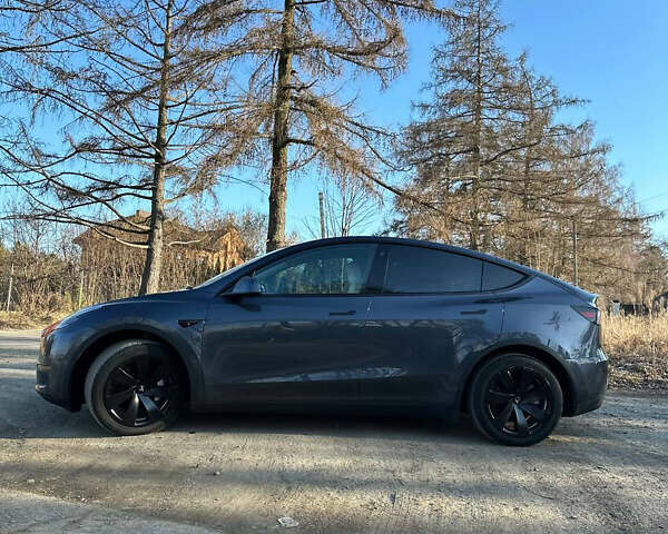 Тесла Model Y 2022 в Луцке на Automoto.ua Серый Тесла Model Y, объемом двигателя 0 л и пробегом 74 тыс. км за 23000 $, фото 6 на Automoto.ua