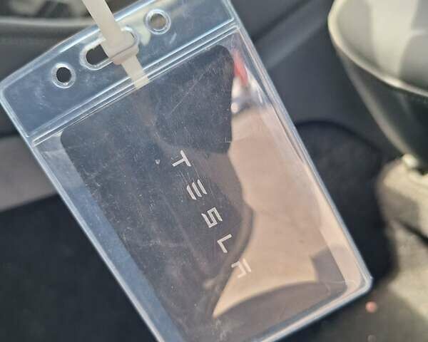 Серый Тесла Model Y, объемом двигателя 0 л и пробегом 86 тыс. км за 17300 $, фото 14 на Automoto.ua