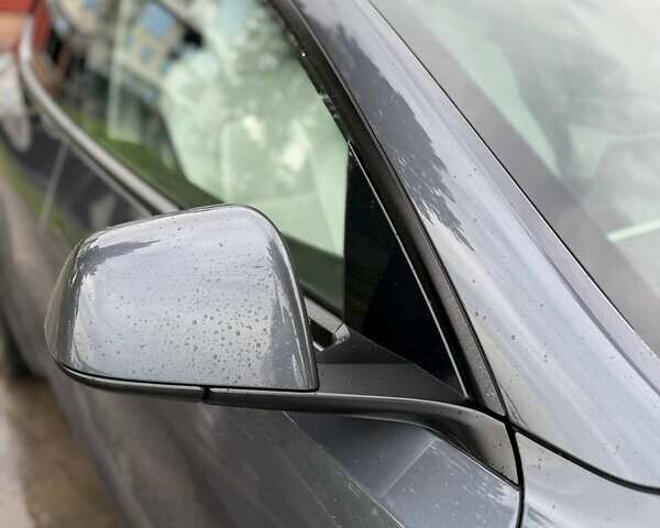 Сірий Тесла Model Y, об'ємом двигуна 0 л та пробігом 165 тис. км за 25000 $, фото 3 на Automoto.ua