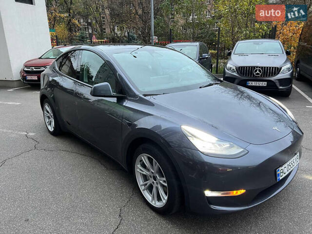 Сірий Тесла Model Y, об'ємом двигуна 0 л та пробігом 35 тис. км за 25900 $, фото 2 на Automoto.ua