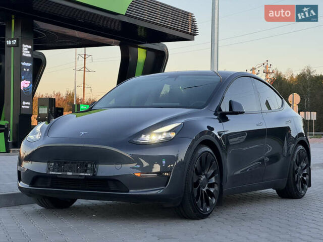 Серый Тесла Model Y, объемом двигателя 0 л и пробегом 100 тыс. км за 24500 $, фото 3 на Automoto.ua