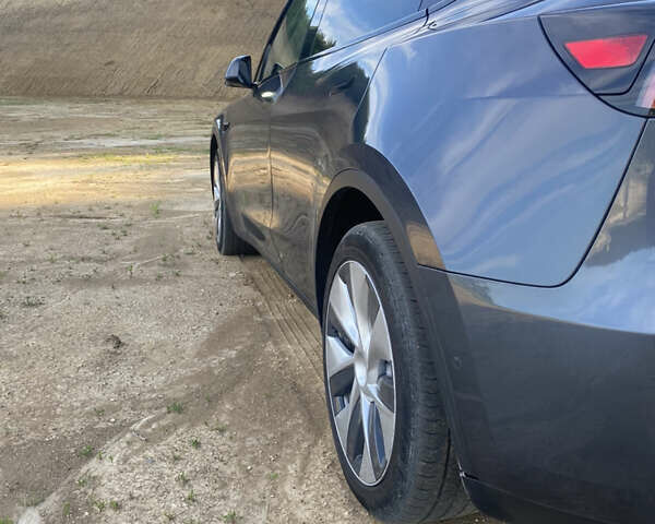 Серый Тесла Model Y, объемом двигателя 0 л и пробегом 30 тыс. км за 45999 $, фото 13 на Automoto.ua