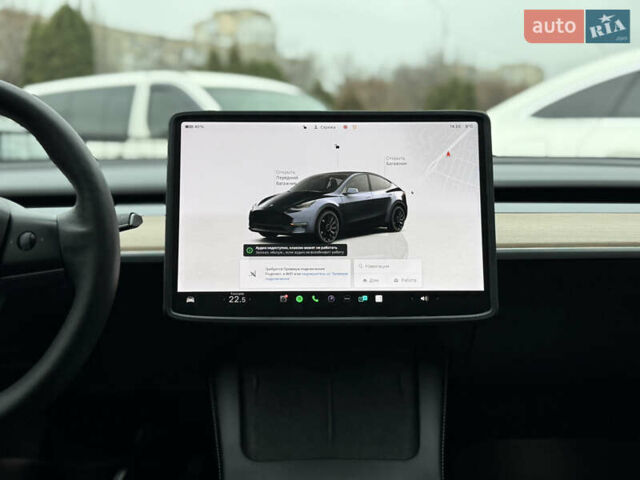 Серый Тесла Model Y, объемом двигателя 0 л и пробегом 53 тыс. км за 28000 $, фото 46 на Automoto.ua