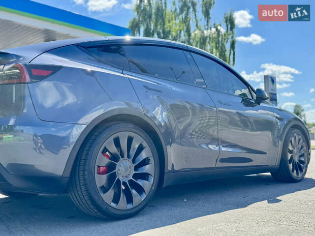Серый Тесла Model Y, объемом двигателя 0 л и пробегом 5 тыс. км за 27950 $, фото 19 на Automoto.ua