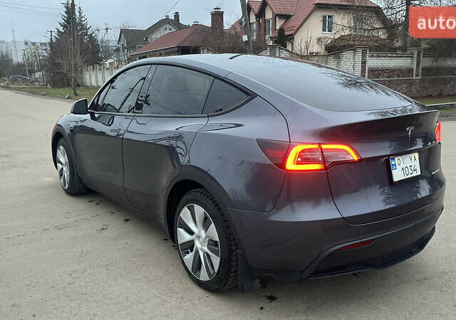 Серый Тесла Model Y, объемом двигателя 0 л и пробегом 48 тыс. км за 29000 $, фото 6 на Automoto.ua