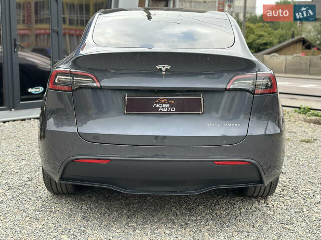 Серый Тесла Model Y, объемом двигателя 0 л и пробегом 37 тыс. км за 25000 $, фото 5 на Automoto.ua