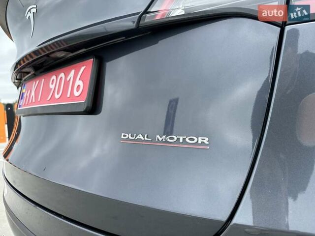 Сірий Тесла Model Y, об'ємом двигуна 0 л та пробігом 47 тис. км за 29999 $, фото 17 на Automoto.ua