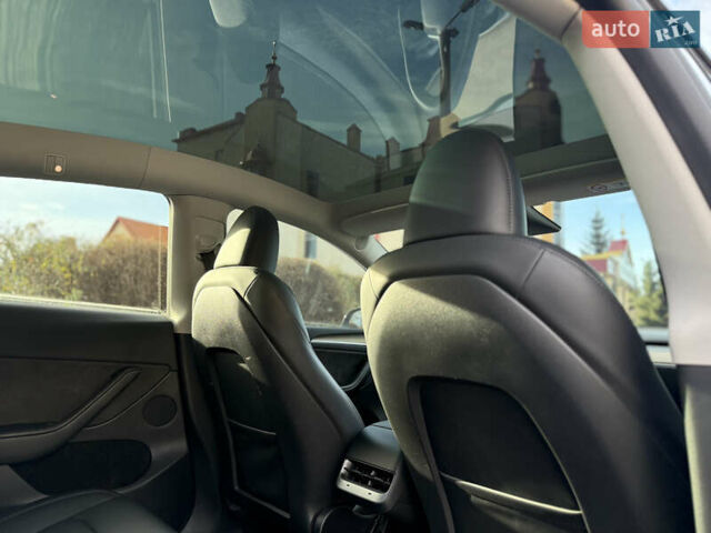 Сірий Тесла Model Y, об'ємом двигуна 0 л та пробігом 67 тис. км за 25000 $, фото 20 на Automoto.ua