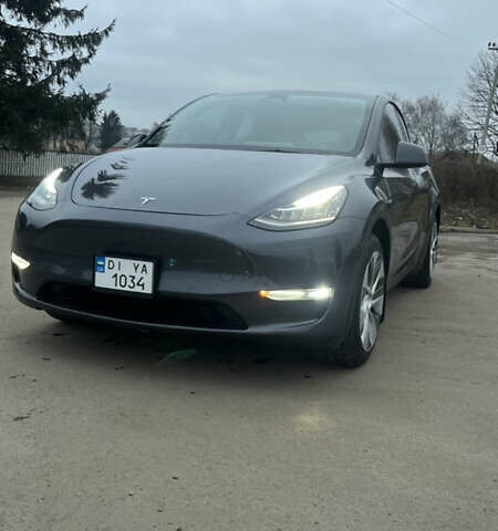 Серый Тесла Model Y, объемом двигателя 0 л и пробегом 48 тыс. км за 29000 $, фото 9 на Automoto.ua
