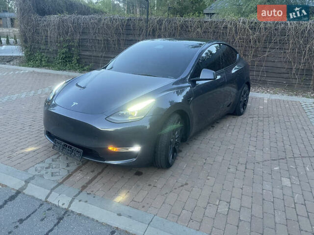 Сірий Тесла Model Y, об'ємом двигуна 0 л та пробігом 69 тис. км за 29999 $, фото 8 на Automoto.ua