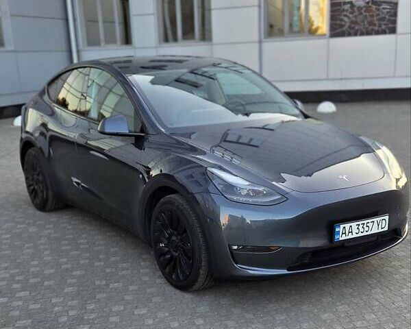 Серый Тесла Model Y, объемом двигателя 0 л и пробегом 77 тыс. км за 25499 $, фото 12 на Automoto.ua