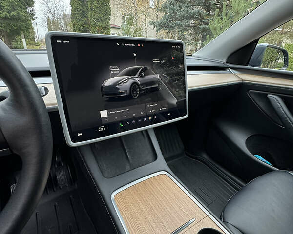 Серый Тесла Model Y, объемом двигателя 0 л и пробегом 58 тыс. км за 25000 $, фото 13 на Automoto.ua