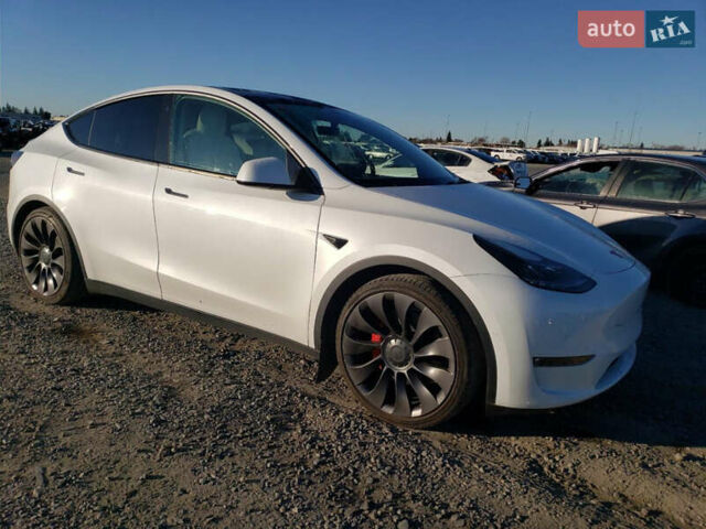 Серый Тесла Model Y, объемом двигателя 0 л и пробегом 33 тыс. км за 2750 $, фото 3 на Automoto.ua