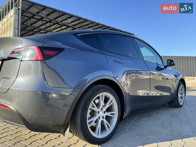Серый Тесла Model Y, объемом двигателя 0 л и пробегом 135 тыс. км за 24500 $, фото 6 на Automoto.ua