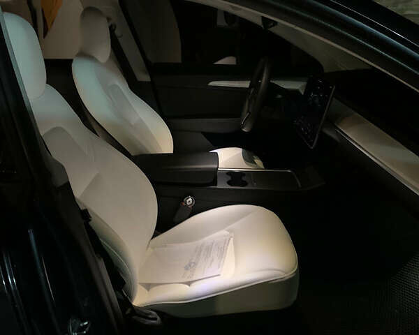 Серый Тесла Model Y, объемом двигателя 0 л и пробегом 29 тыс. км за 32700 $, фото 51 на Automoto.ua