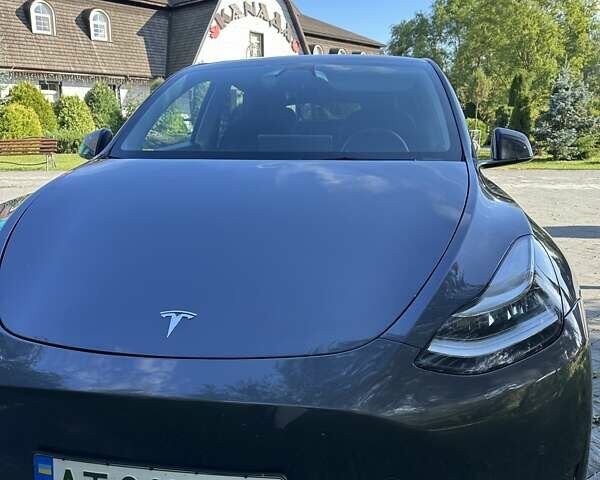 Серый Тесла Model Y, объемом двигателя 0 л и пробегом 60 тыс. км за 28999 $, фото 25 на Automoto.ua