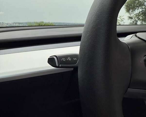 Сірий Тесла Model Y, об'ємом двигуна 0 л та пробігом 165 тис. км за 25000 $, фото 28 на Automoto.ua
