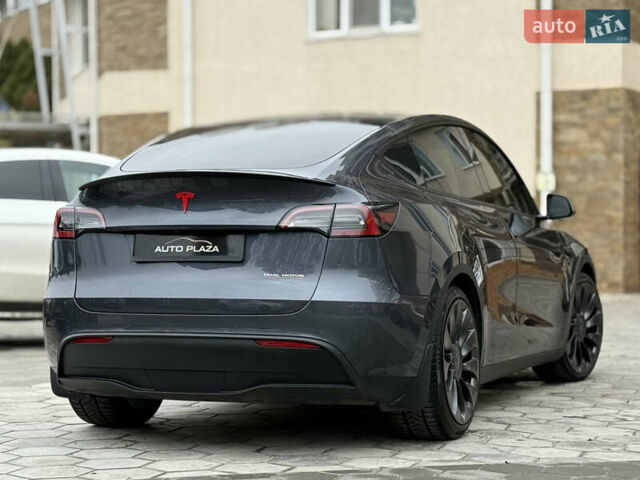 Серый Тесла Model Y, объемом двигателя 0 л и пробегом 53 тыс. км за 28000 $, фото 27 на Automoto.ua