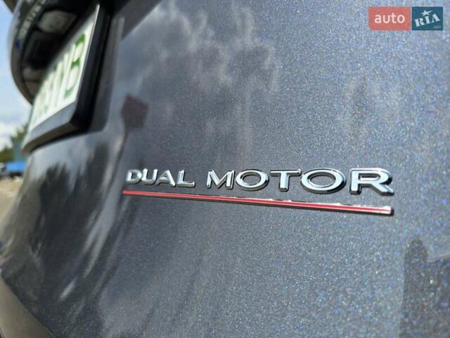 Серый Тесла Model Y, объемом двигателя 0 л и пробегом 34 тыс. км за 27500 $, фото 46 на Automoto.ua