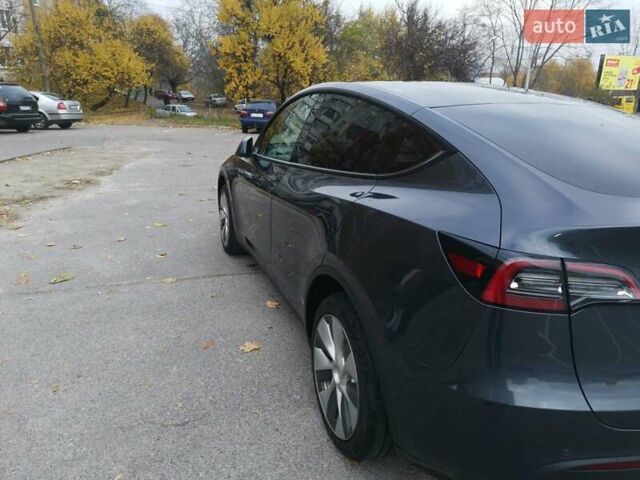 Сірий Тесла Model Y, об'ємом двигуна 0 л та пробігом 79 тис. км за 29500 $, фото 2 на Automoto.ua