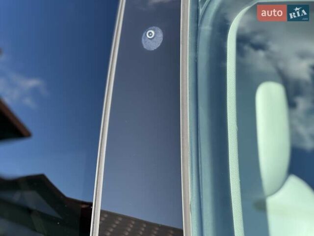 Серый Тесла Model Y, объемом двигателя 0 л и пробегом 25 тыс. км за 27000 $, фото 33 на Automoto.ua